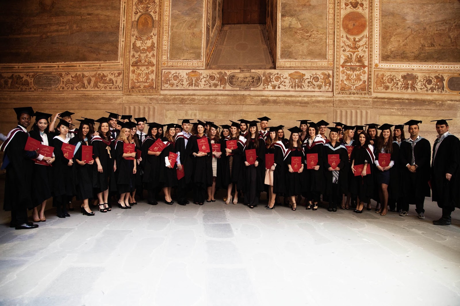 European School of Economics