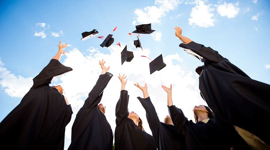 What’s It Like Going To An All-Females University As An Indian Student?