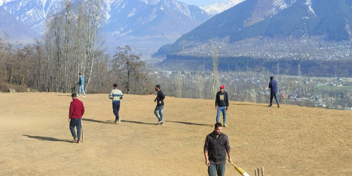 Dеscribе a Placе Whеrе You Go to Do Outdoor Activitiеs Or Play a Sport