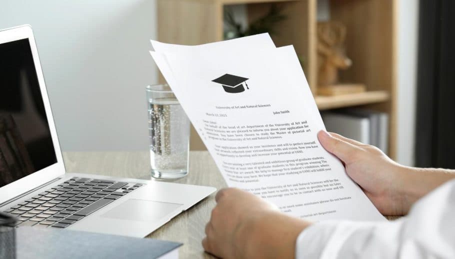 5 Best Recommendation Letter for Students: Sample & Format