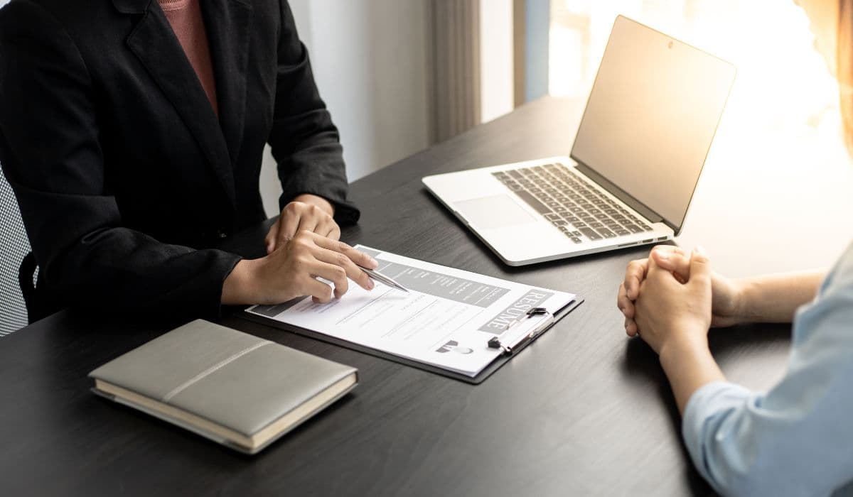 10 Highest Paying Part-time Jobs In Canada For Students (2026)