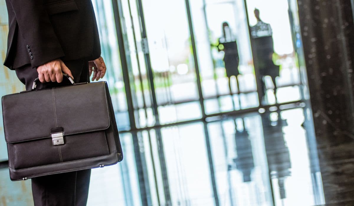 Describe a Bag You Want to Own IELTS Cue Card