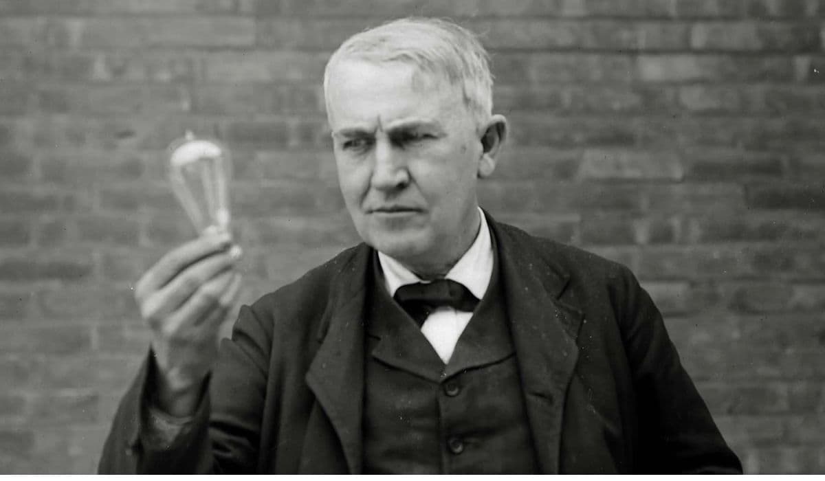 Describe A Famous Scientist Or Inventor You Know About: IELTS Cue Card
