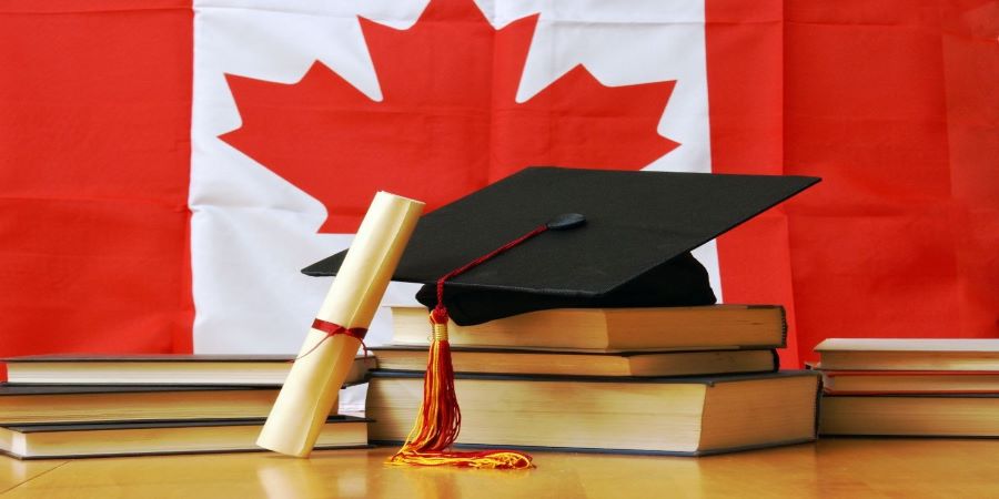 Scholarships and life of an international student in Canada