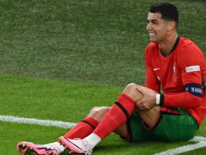 Describe a Famous Athlete You Know